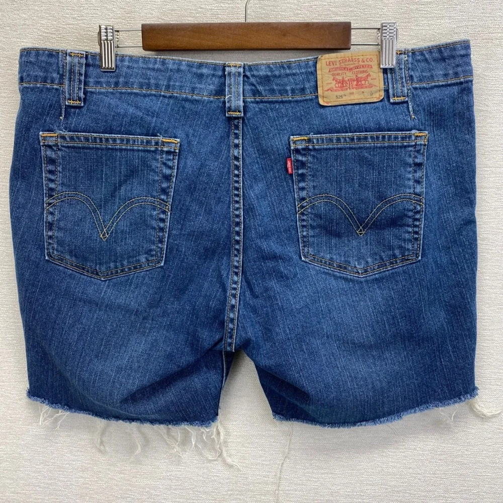 VTG‎ Levi's 525 Nouveau Low Stretch Denim Cut Off Jeans Raw Hem size 18 Y2K